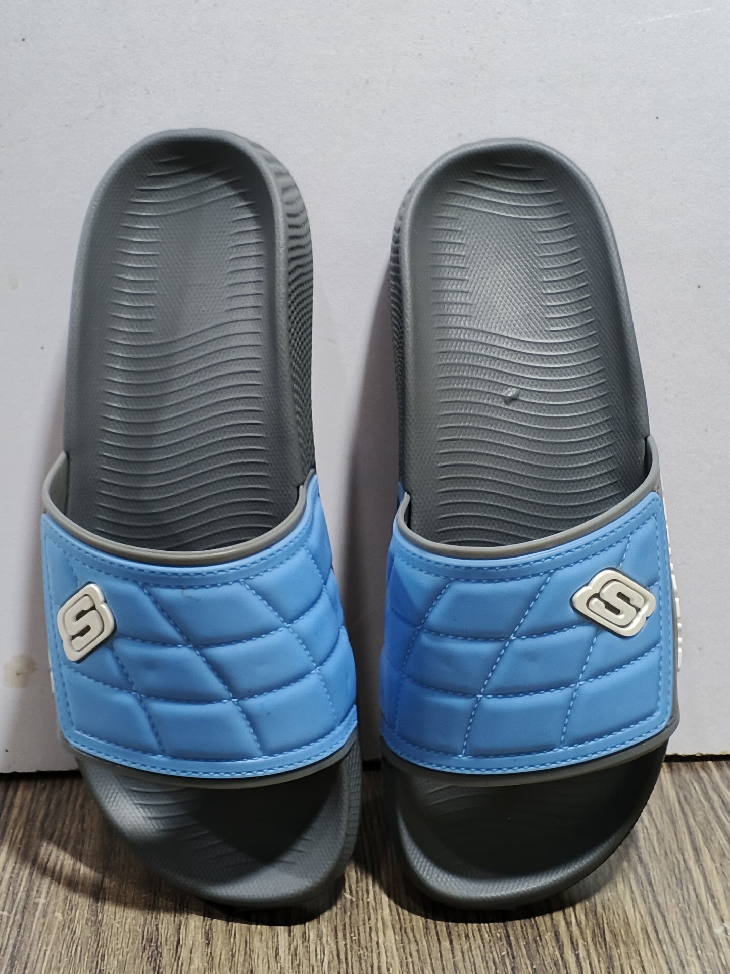 HyperStep Recovery Slides – Blue & Black Comfort Sandals Skechers